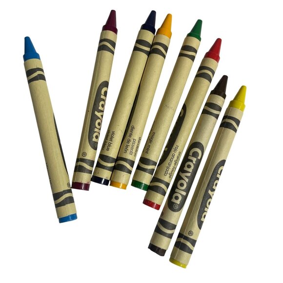 Crayola Limited Edition 8 Colors Crayons Set Back from Retirement Time Shortly - Picture 4 of 6